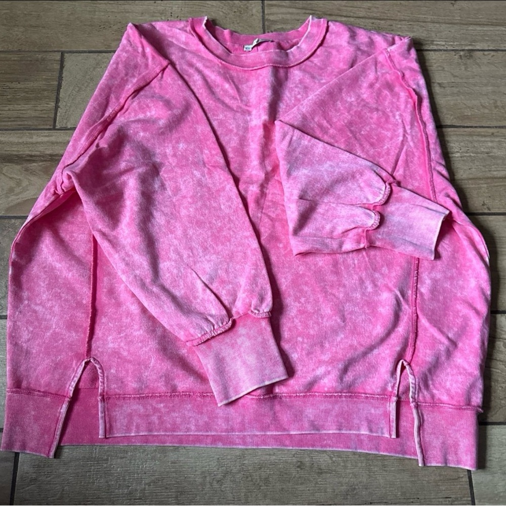Zenana Outfitters Vibrant Pink Crewneck Top
